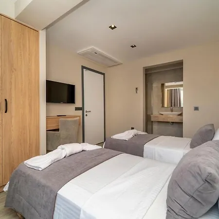 Tierra Detached Ultra Luxurious Villa *
